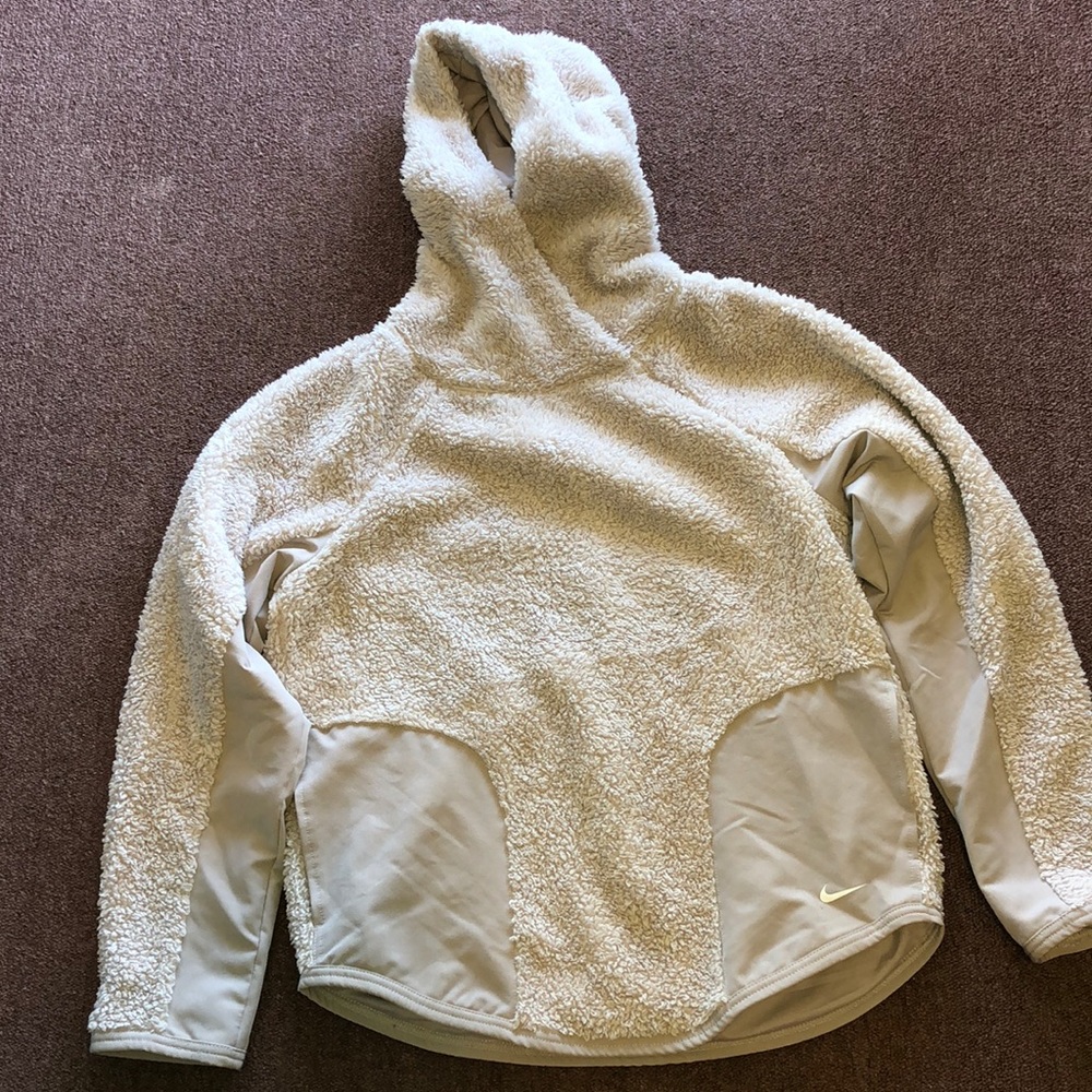 Nike Sherpa